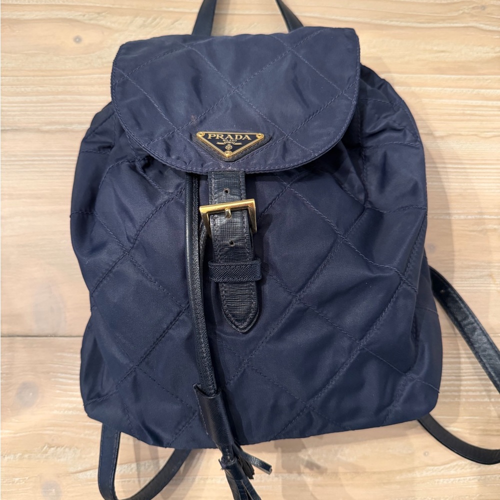 Prada Vintage Quilted Nylon Backpack Navy Blue | Triangle Logo | Authentic - Picture 2 of 3